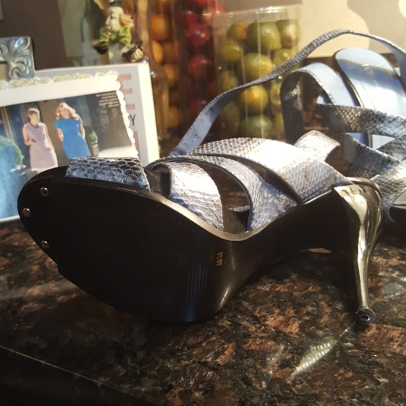 BCBG's - Picture 4 of 4